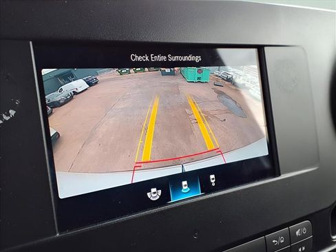 Used 2024 Mercedes-Benz Sprinter 2500 image 23