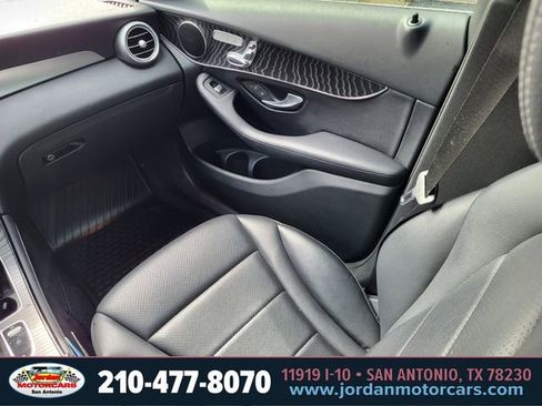 Used 2017 Mercedes-Benz GLC 300 4MATIC image 15