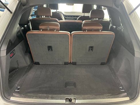 Used 2017 Audi Q7 3.0T Premium Plus image 8