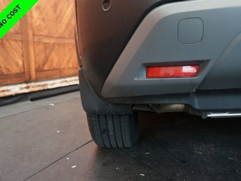 Used 2023 Nissan Rogue SV image 81