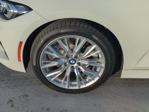 Used 2023 BMW 330i Sedan w/ Convenience Package RWD image 25