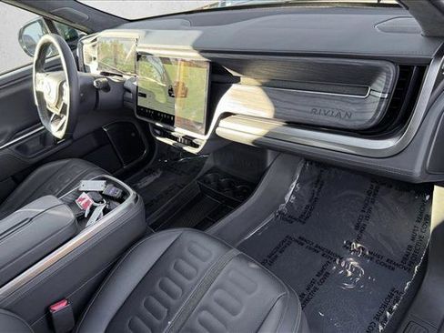 Used 2023 Rivian R1T Adventure image 24
