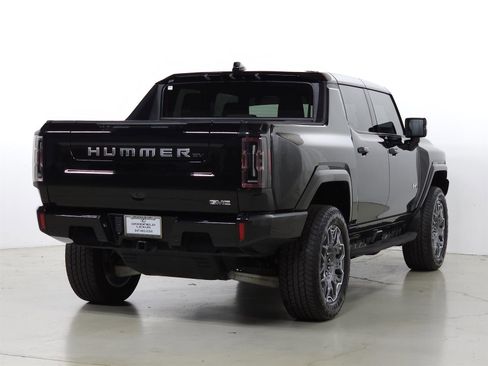 Used 2024 GMC Hummer EV 3X image 9