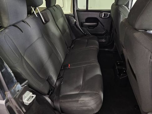 Used 2019 Jeep Wrangler Unlimited Sport S AWD/4WD image 27