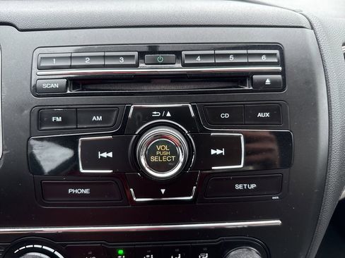 Used 2015 Honda Civic LX image 36