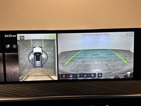 New 2026 INFINITI QX80 Autograph w/ Premium Cargo Package image 17