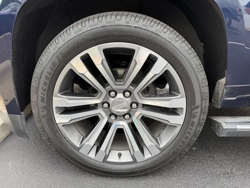 Used 2020 GMC Yukon Denali w/ Denali Ultimate Package AWD/4WD image 16