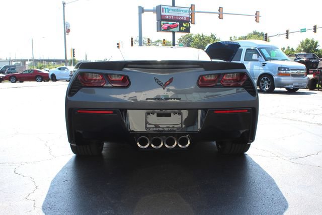 Used 2016 Chevrolet Corvette Stingray Coupe w/ Battery Protection Package RWD image 15