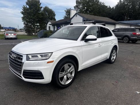 Used 2018 Audi Q5 2.0T Premium Plus w/ Premium Plus Package AWD/4WD image 7