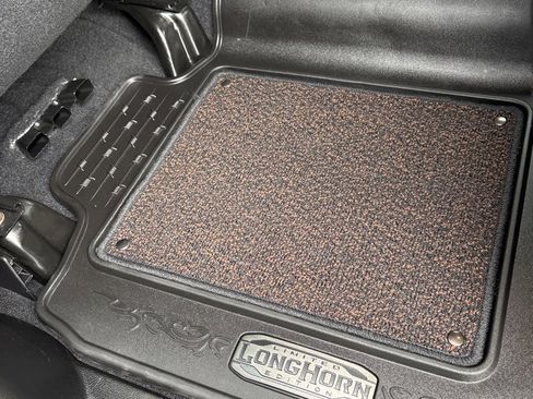 Used 2024 RAM 2500 Limited image 29