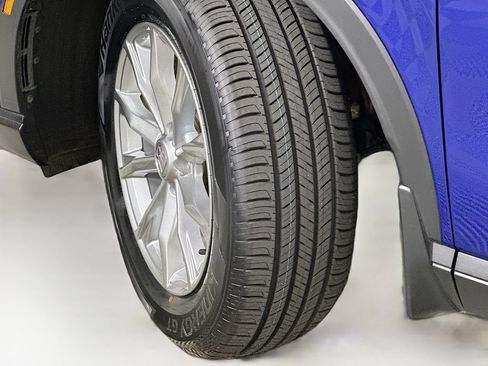Certified 2025 Honda CR-V EX image 25