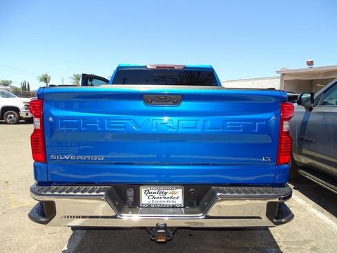 Certified 2022 Chevrolet Silverado 1500 LT w/ Convenience Package II RWD image 3