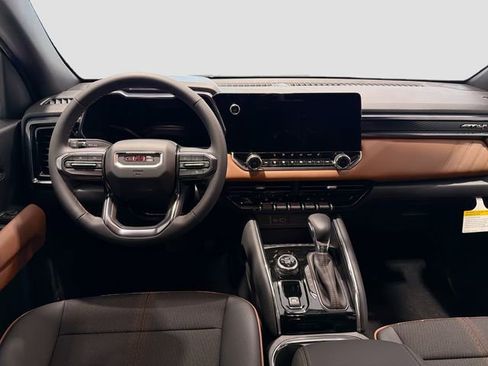 New 2026 GMC Canyon AT4 image 20