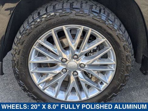 Used 2017 Jeep Grand Cherokee Summit AWD/4WD image 9