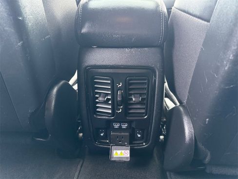 Used 2020 Dodge Durango R/T image 23