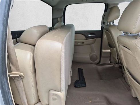 Used 2011 GMC Sierra 1500 SLT w/ SLT Convenience Package AWD/4WD image 11