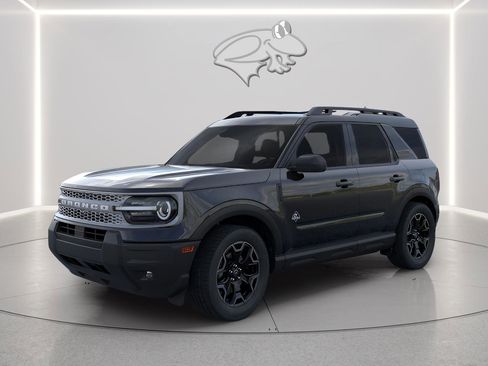 New 2025 Ford Bronco Sport Outer Banks image 2