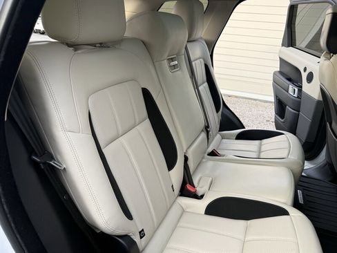 Used 2020 Land Rover Range Rover Sport HSE Dynamic image 10