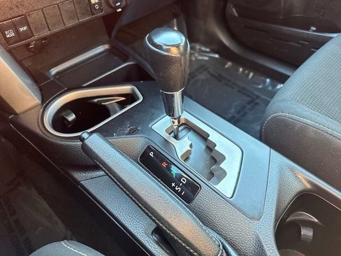 Used 2018 Toyota RAV4 XLE image 25