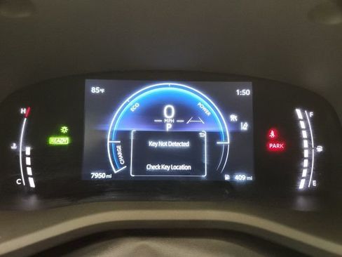 Used 2026 Toyota Camry SE FWD image 53