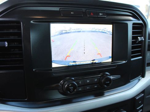 Used 2022 Ford F150 XL w/ Trailer Tow Package image 15