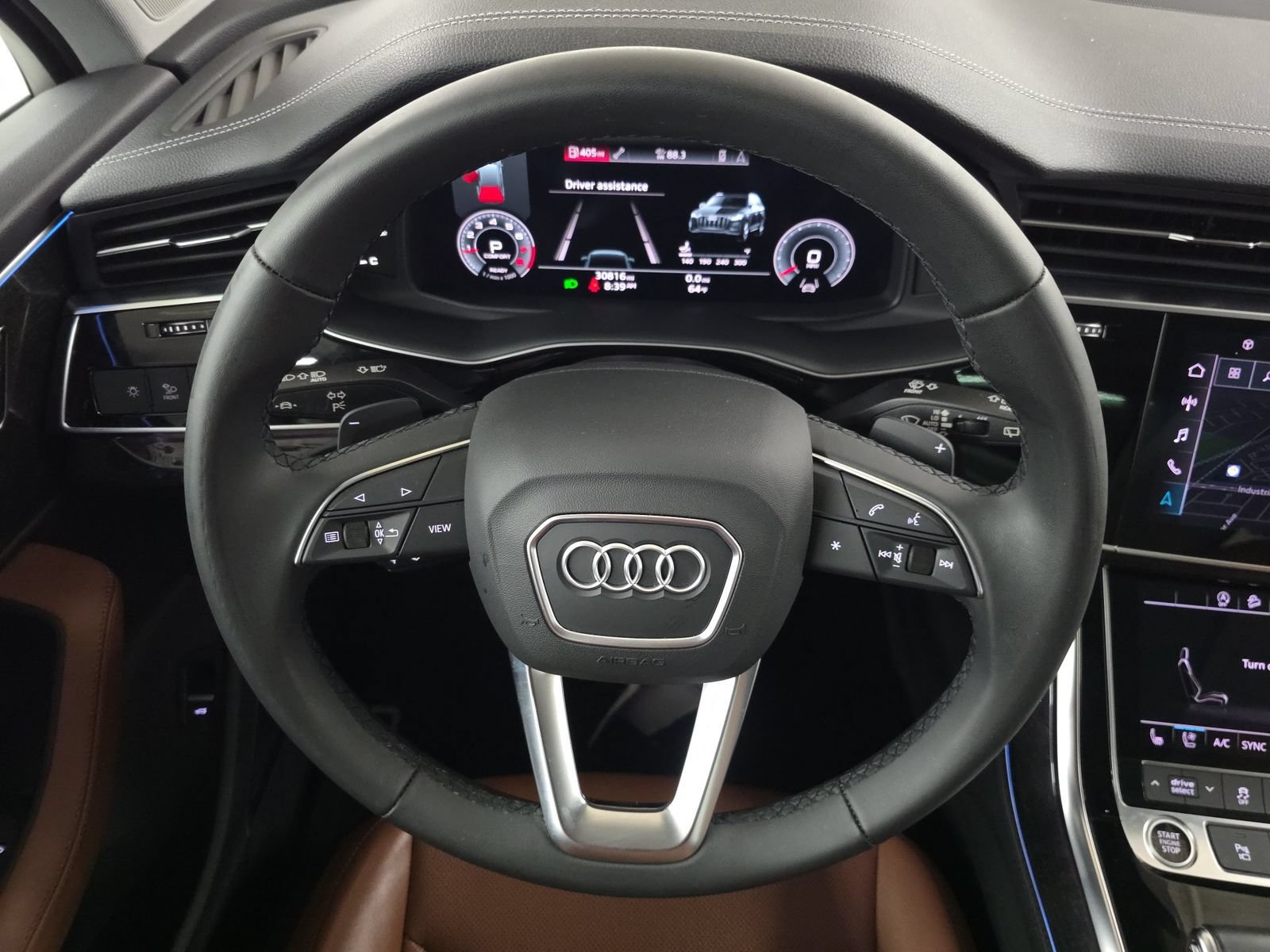 Used 2023 Audi Q7 2.0T Premium Plus w/ Premium Plus Package AWD/4WD image 11