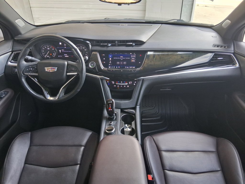 Used 2020 Cadillac XT6 Premium Luxury FWD image 9
