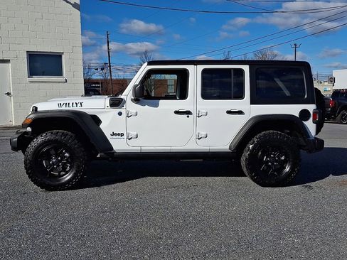 Used 2025 Jeep Wrangler Unlimited Sport S 4xe AWD/4WD image 9