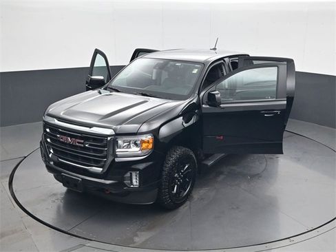 Used 2021 GMC Canyon AT4 image 30