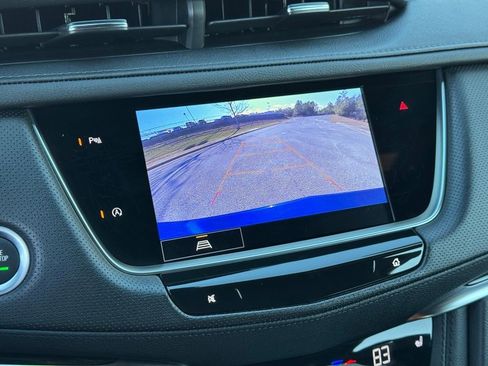 Certified 2025 Cadillac XT5 Premium Luxury image 36