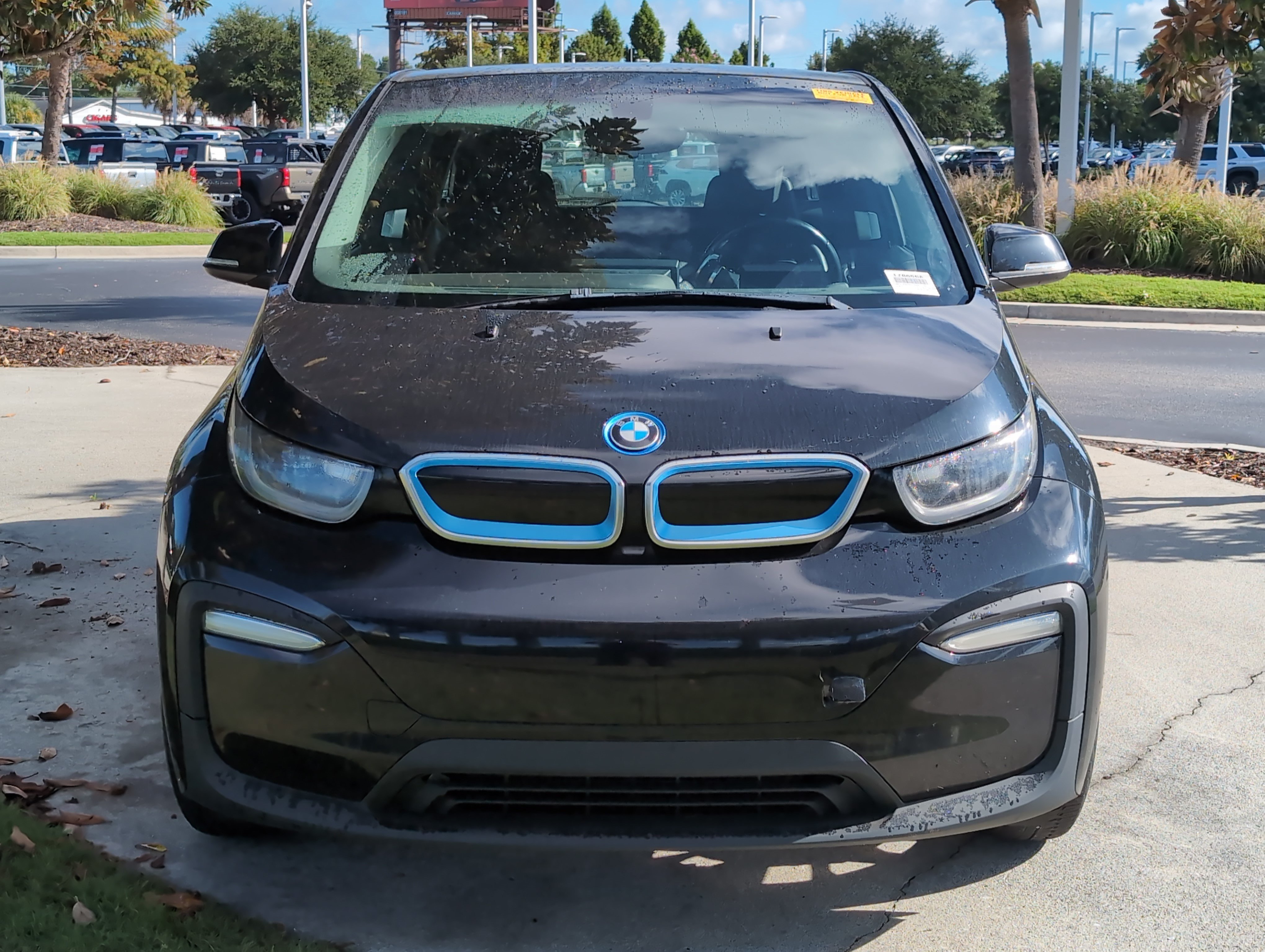 Used 2018 BMW i3 w/ Range Extender RWD image 3