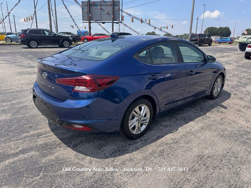Used 2019 Hyundai Elantra SEL FWD image 9