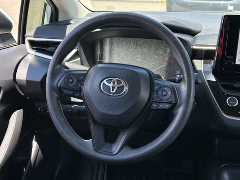 Used 2024 Toyota Corolla LE FWD image 17