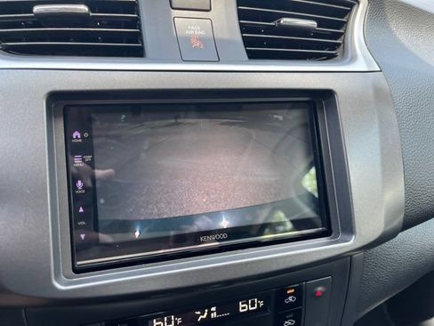 Used 2018 Nissan Sentra SV w/ Premium Package (P01) FWD image 32
