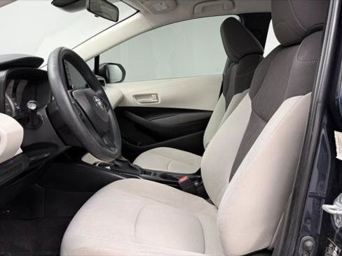 Used 2022 Toyota Corolla LE FWD image 13