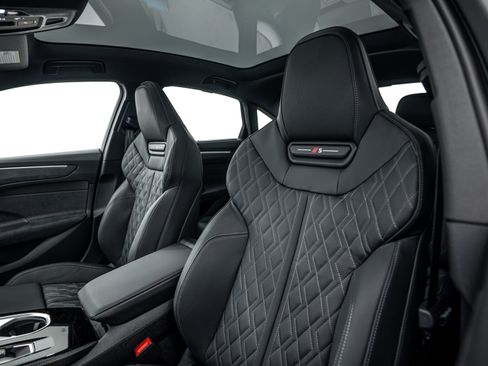 New 2026 Audi A6 Prestige AWD/4WD image 17