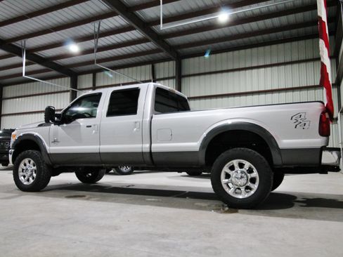 Used 2015 Ford F350 Lariat AWD/4WD image 7