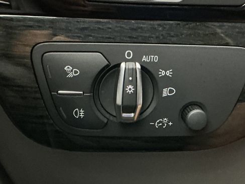 Used 2019 Audi Q7 3.0T Premium Plus AWD/4WD image 39