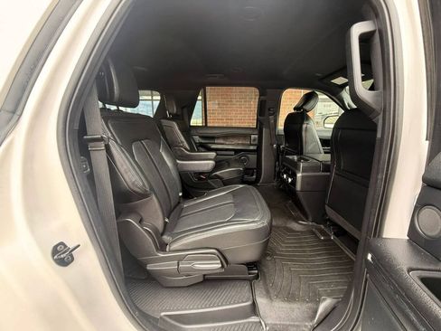 Used 2019 Ford Expedition Max Limited AWD/4WD image 21