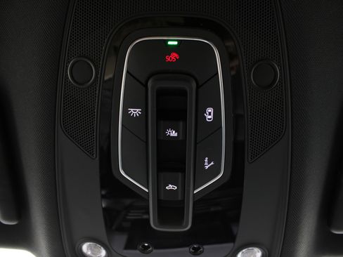 Used 2021 Audi Q5 Prestige w/ Prestige Package image 23