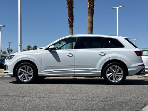 Used 2022 Audi Q7 3.0T Premium Plus AWD/4WD image 6