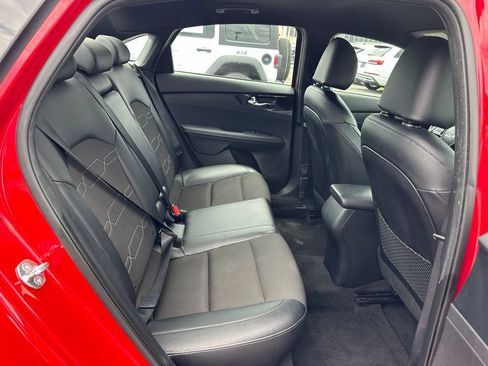 Used 2024 Kia Forte GT-Line FWD image 18