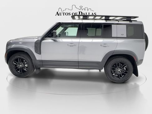 Used 2022 Land Rover Defender 110 SE AWD/4WD image 6