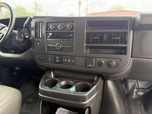 Used 2023 GMC Savana 2500 w/ Driver Convenience Package RWD image 13