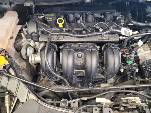 Used 2016 Ford Escape S FWD image 30