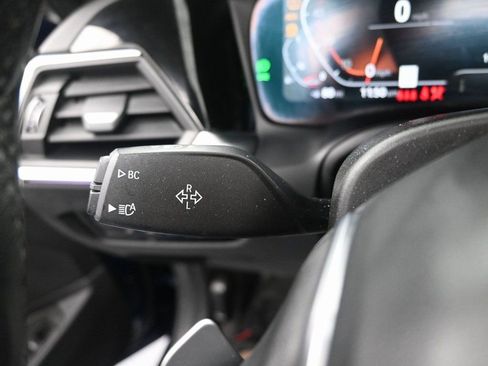 Used 2022 BMW 330i xDrive 330i xDrive w/ Driving Assistance Package image 20