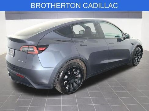 Used 2023 Tesla Model Y Long Range AWD/4WD image 8
