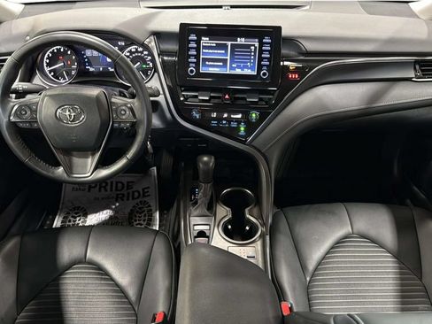 Used 2023 Toyota Camry SE AWD/4WD image 17
