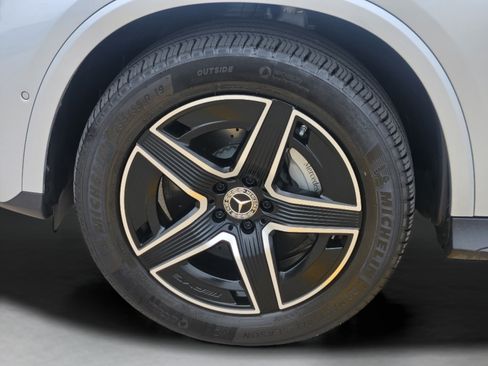 Certified 2026 Mercedes-Benz GLC 300 image 26