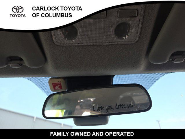 Used 2017 Toyota Yaris L FWD image 32
